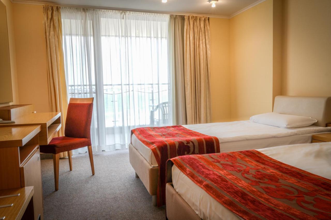 Kaliakra Beach Hotel 阿尔贝纳 外观 照片