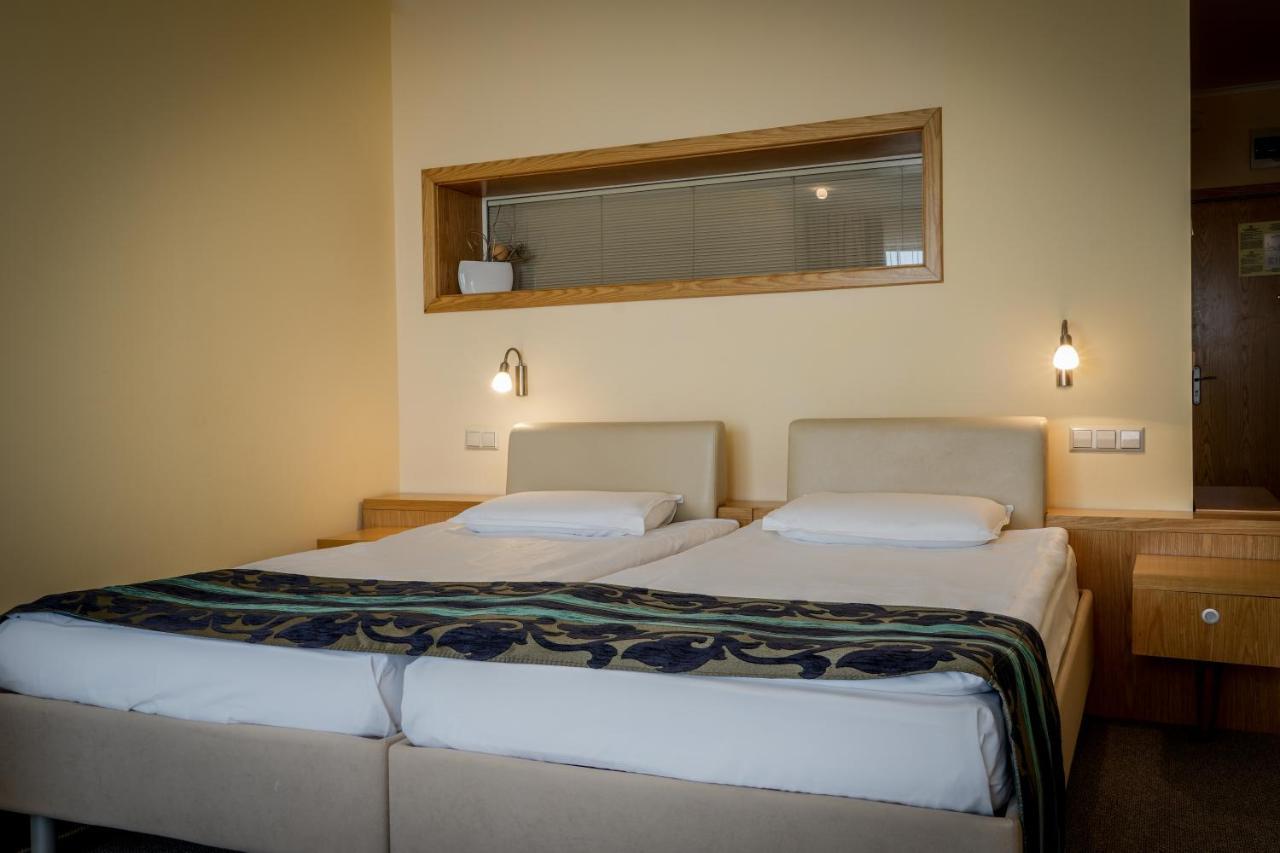 Kaliakra Beach Hotel 阿尔贝纳 外观 照片